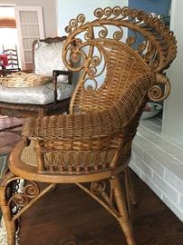 BUY IT NOW! - Lot # 106  Antique Fancy Victorian Natural Wicker Photographers Chair  - c. 1890 - $250