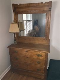 beautiful Eastlake antique dresser with mirror. Original hardware...in great shape