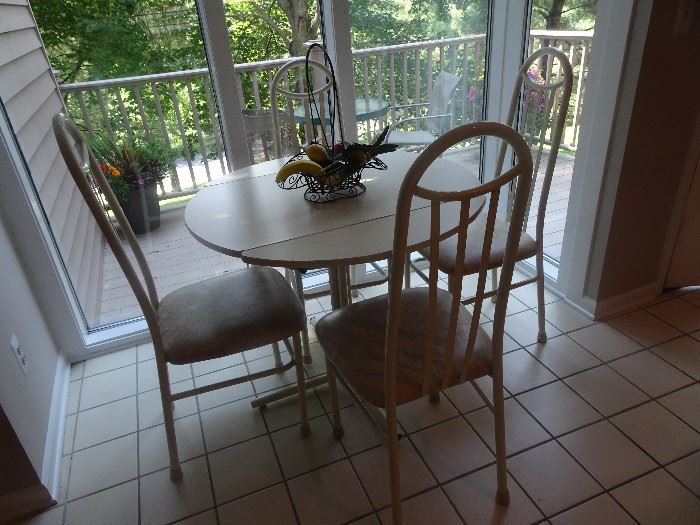 Dining Table - 36"Round with 4 Chairs