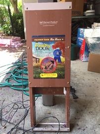 $50 - Chicken Coop automatic door