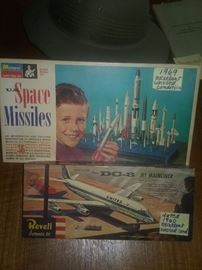 Vintage board games....models..lincoln logs....etc.  