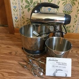Vintage Sunbeam Mixer w/ Extra Bowl and Attachments