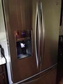 Extra clean Whirlpool stainless steel refrigerator