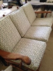 Maple 3-cushion sofa