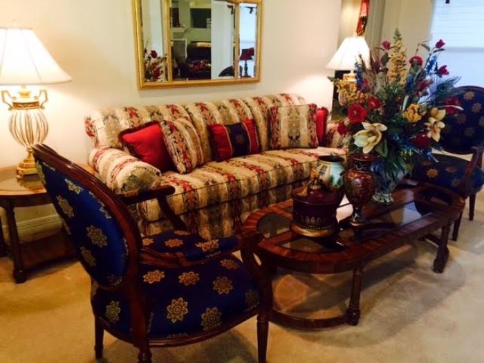 Custom Sofas And Sectionals From North Carolina Club Furniture