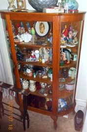 Character Mugs, Vintage Goebel Figurines, Dryden Pottery and lots more