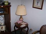 LAMP & LAMP TABLE