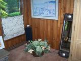 BETTY RUMPF FLORAL ARRANGEMENT & MIRROR