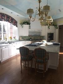 5 counter chairs/stools