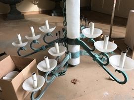 Great looking chandelier