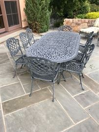 Great table and chairs