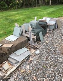 100s pieces slate roof tiles