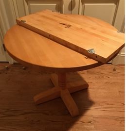Butcher block shoppe table