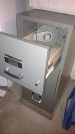 Diebold Fireproof Safe/ File Cabinet