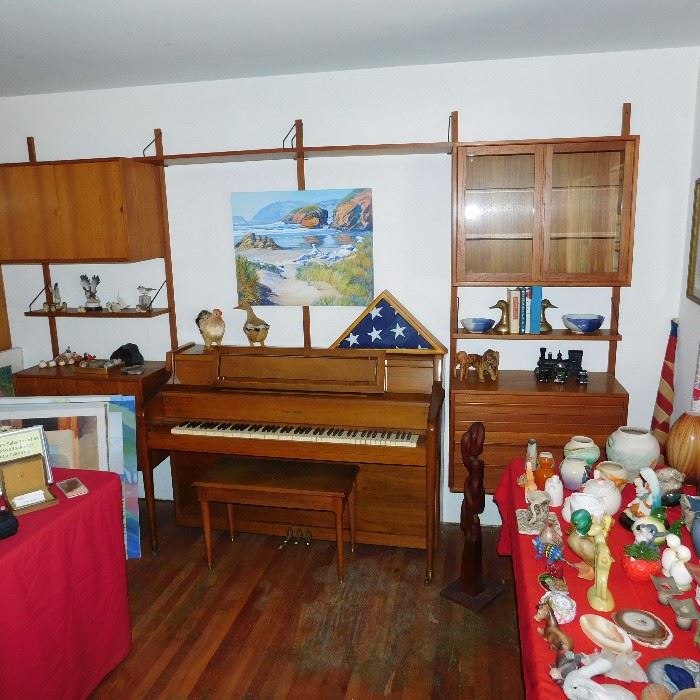 Beautiful Teak Mid Century modern modular wall unit