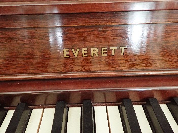 EVERETT PIANO
