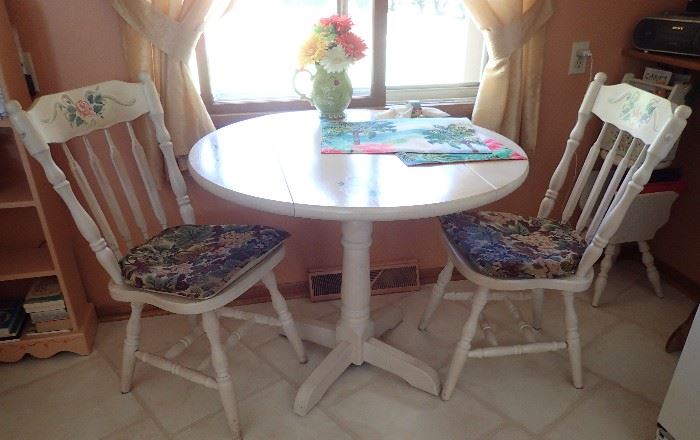 WHITE DROP LEAF TABLE AND 2 CHAIRS
