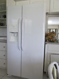 26.0 cu side by side by Frigidaire. 4 1/2 yrs.old