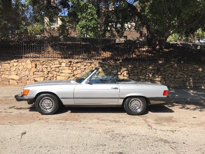 1985 380SL MERCEDES WITH 70k MILES - INCLUDES HARD TOP & SOFT TOP - EXCELLENT CONDITION - GARAGE KEPT SINCE 1985 - ASKING $14,000