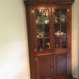 Corner cabinets