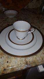 China Service for Twelve