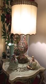 DECORATOR LAMP AND ACCESSORIES