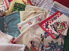 VINTAGE LINENS