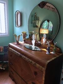 HULL POTTERY, DCEO LADY FIGURES 