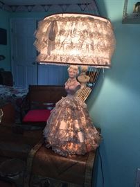 "CHALK ART" VANITY LAMP