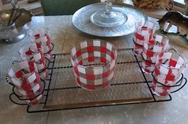 SET OF CLASSES TRAY AND MATCHING BOWL