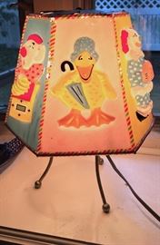 CHILD'S BEDROOM LIGHT WITH ROTATING SHADE