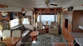 Wow.  More space in here than in my first apartment!