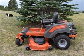 Husqvara Lawnmower Zero Turn Z254  54" Deck