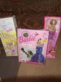 Barbie Dolls & Accessories: Vintage and Rare Barbie Collections. Special Edition, pink, silver, gold, Platinum and anniversary editions