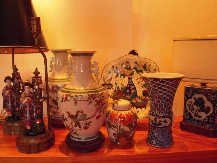 Beautiful Oriental lamps, vases and plate