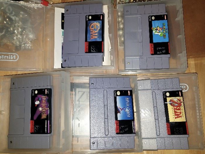 Vintage Nintendo SNES games. Gaia, Zelda, Super Mario World, Mystic Quest, Final Fantasy 3