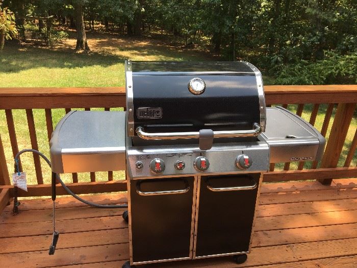 Almost new WEBER Natural Gas Grill with Side Burner