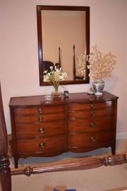 part of Hepplewhite Bedroom Set - Lovely Hepplewhite Dresser and Mirror 