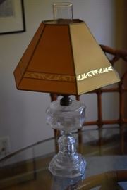 Antique Oil Lamp with Shade