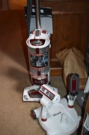 Shark Rotator Professional like new with all attachments! Super Clean!