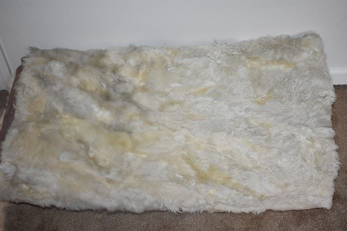 6' x 6' Blanket/Rug I believe to be Alpaca in Beautiful Condition!