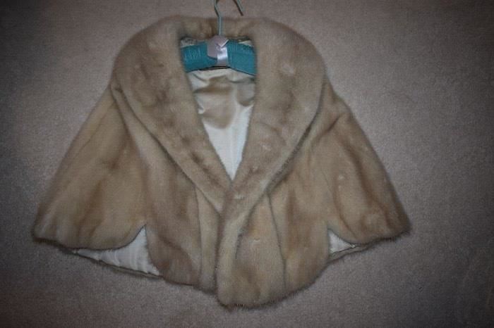 Vintage Mink Stole in Wonderful Condition! Made by the famous Julius Garfinckel & Co., Washington. This was purchased in the 1960's.