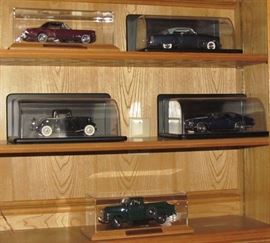 Danberry Mint Vintage Car Collection with Display Case on Oak Wood Base and Franklin Mint Collection in Black and Clear Plastic Display Case