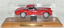 1962 Chevrolet Corvette on Oak Base Display Case