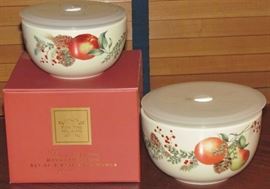 Lenox (NEW) "Boxwood Pine" (2) Bowl Set with Plastic Lids