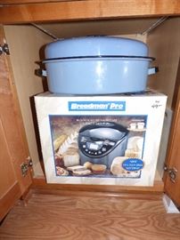 LARGE enamel ware roasting pan (Just in time for Thanksgiving) Electronic Breadmaker Pro