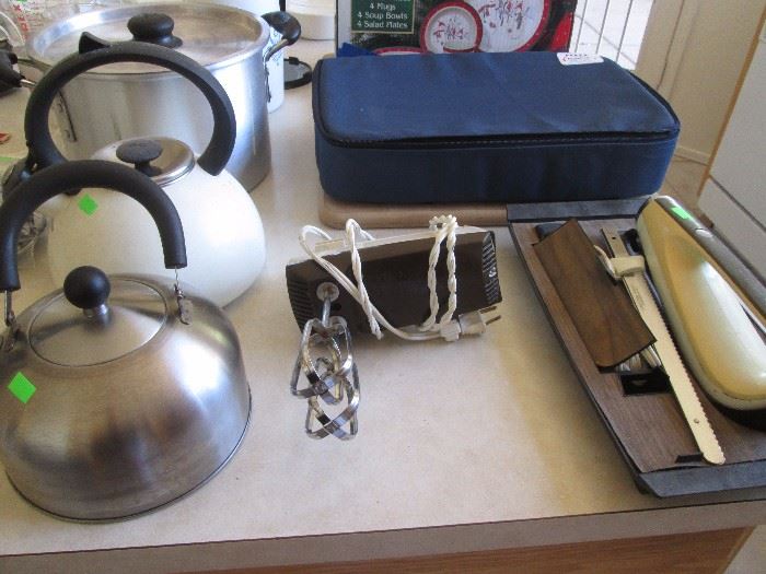 Vintage Electric Knife, Hand Mixer and Tea, anyone?
