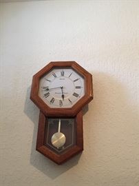 Pendulum clock