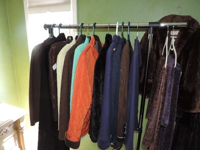 small grouping of better ladies clothing...only about 25 pcs. ... however...these are ST. JOHN   - GEIGER and ORVIS ...