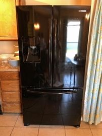 Samsung French Door fridge, 5 years old, clean and COLD
